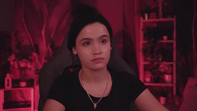 MonicaFarmer's cam snapshot