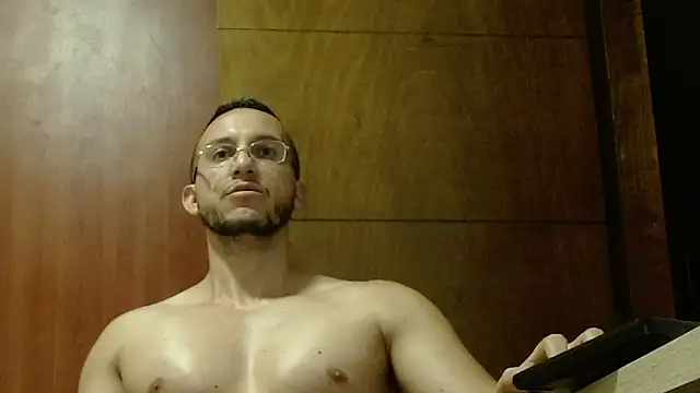 MarcusMilarc's cam snapshot