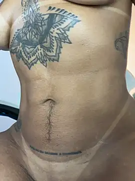 LollaByer's cam snapshot