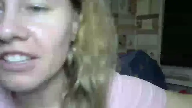 TherestlessKitty's cam snapshot