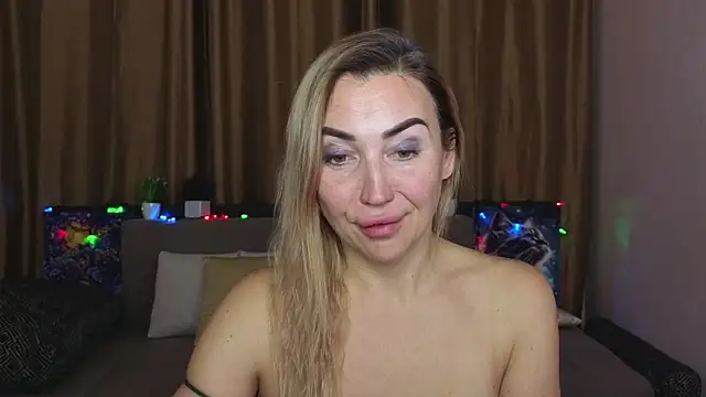 Kiss_julli88I's cam snapshot