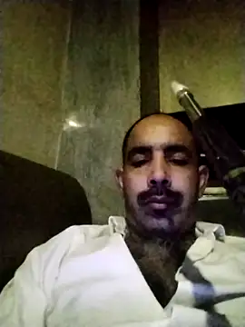 salimbasha's cam snapshot