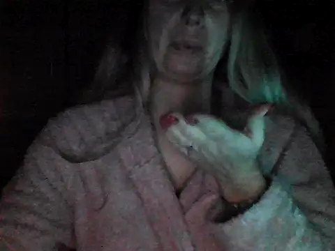 VikiLove765's cam snapshot