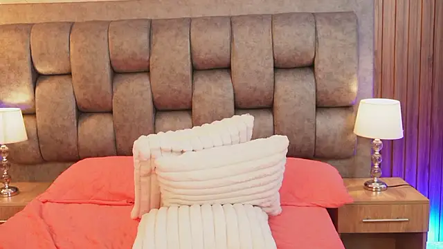 More_Hott's cam snapshot