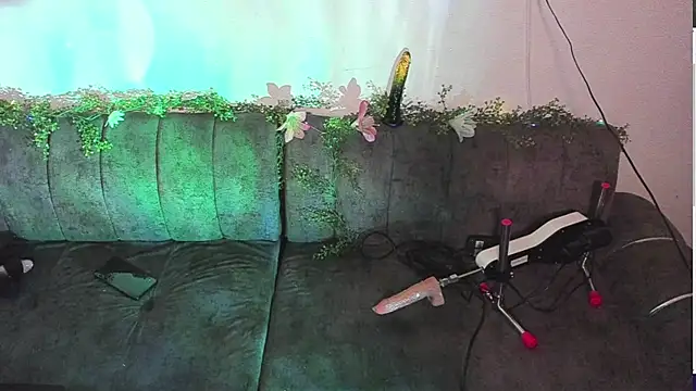 paula_sweet18's cam snapshot