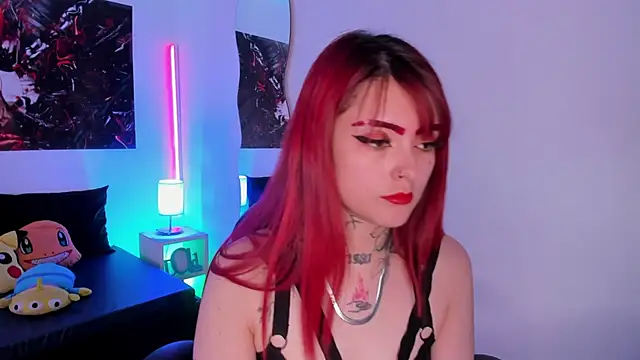 zara_rouxx's cam snapshot