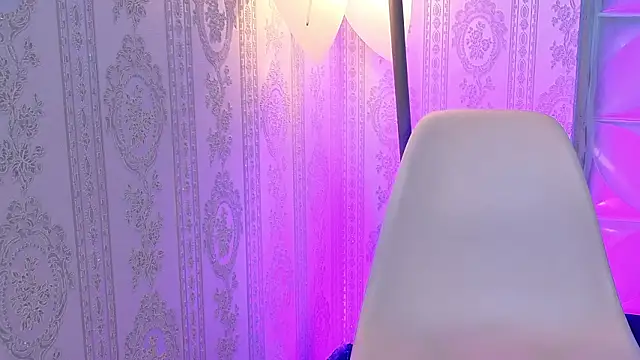 AliceHurlimane's cam snapshot