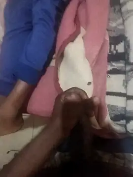 PussyDestroy7's cam snapshot