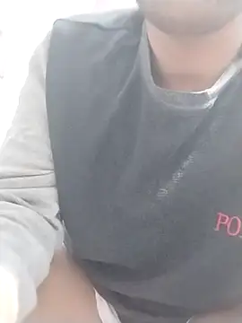 Popzbo's cam snapshot