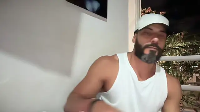 romeolovedark live sex cam