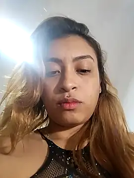 kiara_sex's cam snapshot