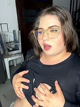 Kitty_Bms_'s cam snapshot