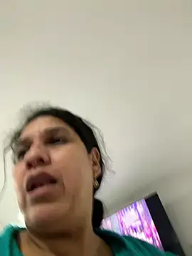 siri_duque's cam snapshot