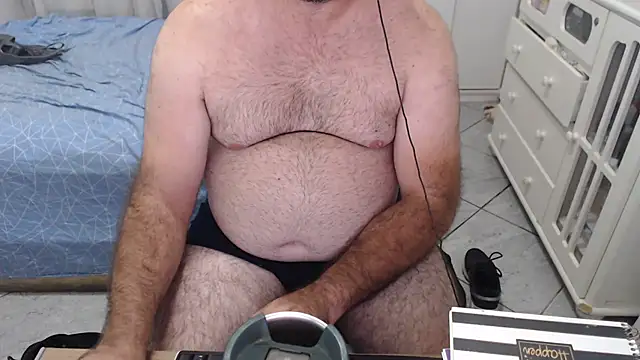 MysterBearMG's cam snapshot