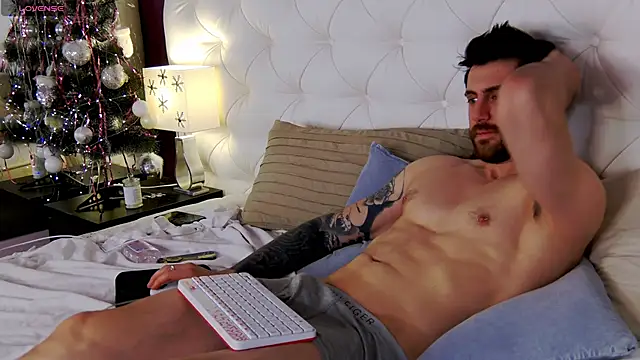 Oscar_Miller_ live sex cam