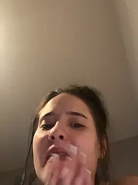 LollyLove_'s cam snapshot