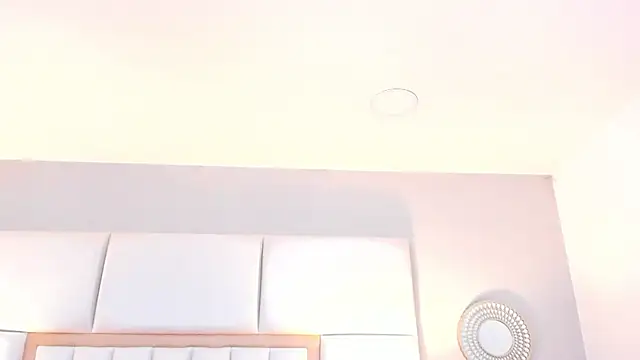 LaylaaDoll's cam snapshot