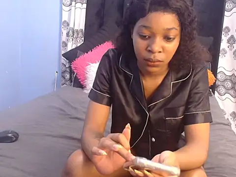 LisaBluexxx1's cam snapshot