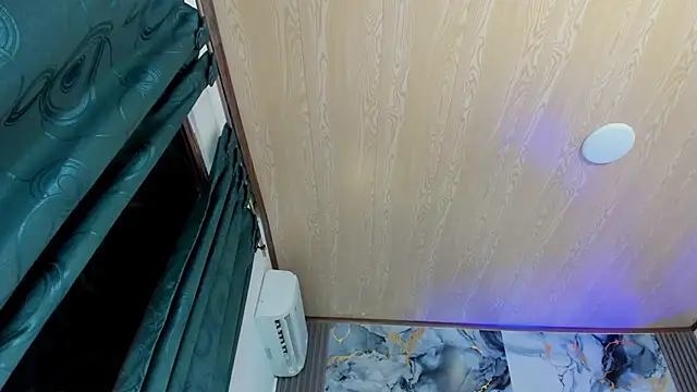 spicyslim_'s cam snapshot