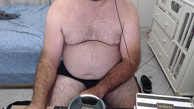 MysterBearMG's cam snapshot