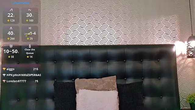 Sharonevanss_'s cam snapshot