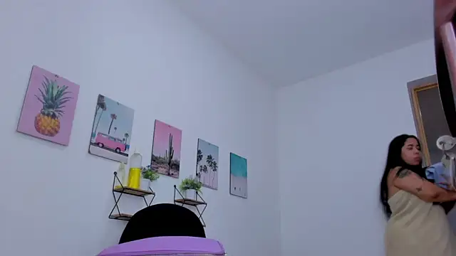 Emma_lean live sex cam