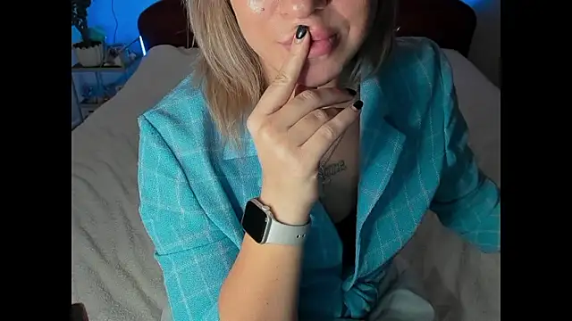 Roxi_Joy's cam snapshot