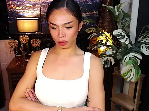 WILDROXIE live sex cam