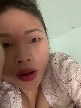 Emxinh123cute's cam snapshot