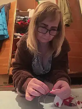 Irina2909@xh live sex cam