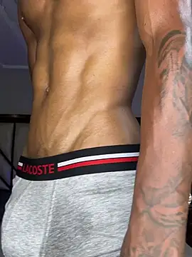 AaronCruz_ live sex cam