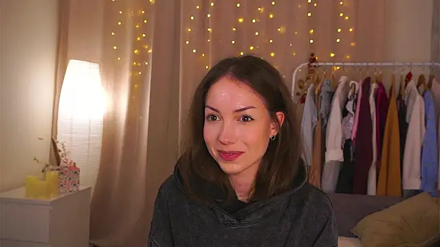 RenateRansone's cam snapshot