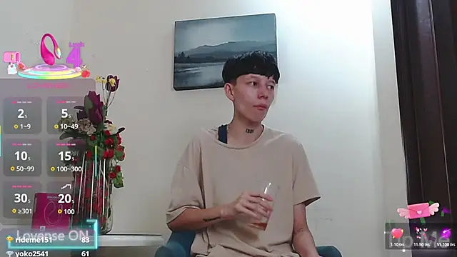 LiamBrown09's cam snapshot