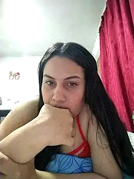 esmeralda_jadees's cam snapshot