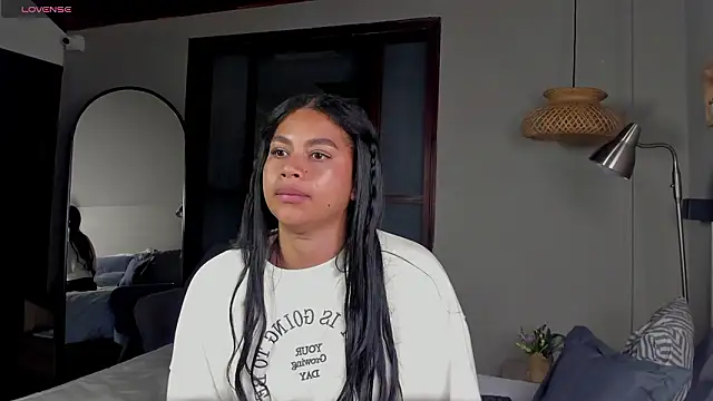 nayah__ live sex cam