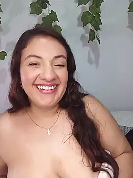 Evaa_Angelina live sex cam