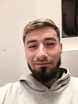 Negrila25 live sex cam