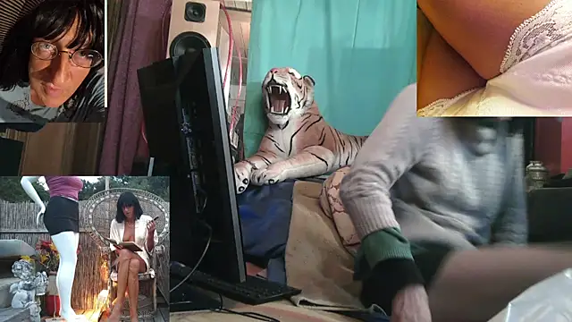 SissiDomination live sex cam