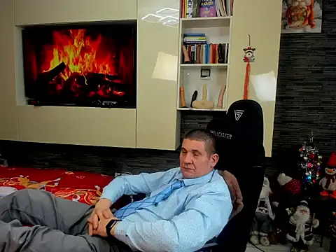 SpartacusDaddy48's cam snapshot