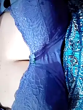 Hnonasix89's cam snapshot