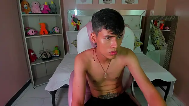 Astaroth_Grigori live sex cam