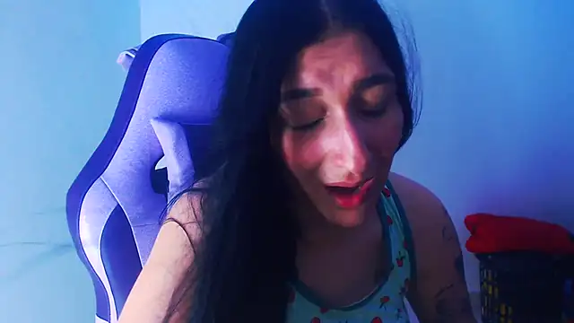 liz_dirty's cam snapshot