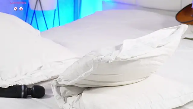 Timmyshy_ live sex cam