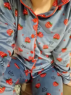 Lamya-dalo3a's cam snapshot