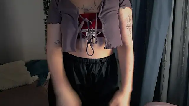 Milaniya_Poolys's cam snapshot