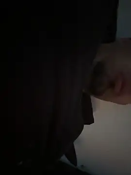 JuniorZD's cam snapshot