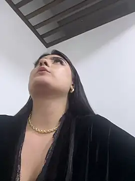 IrisBaker live sex cam