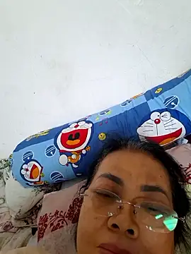 Hotestlove's cam snapshot