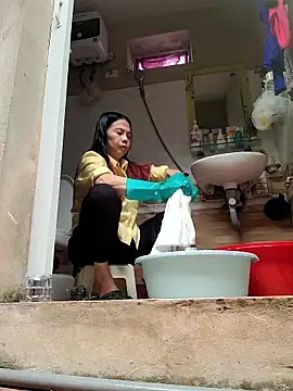 Basanis68's cam snapshot