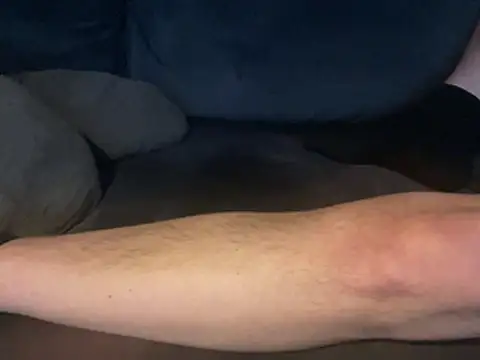 Meistro30's cam snapshot